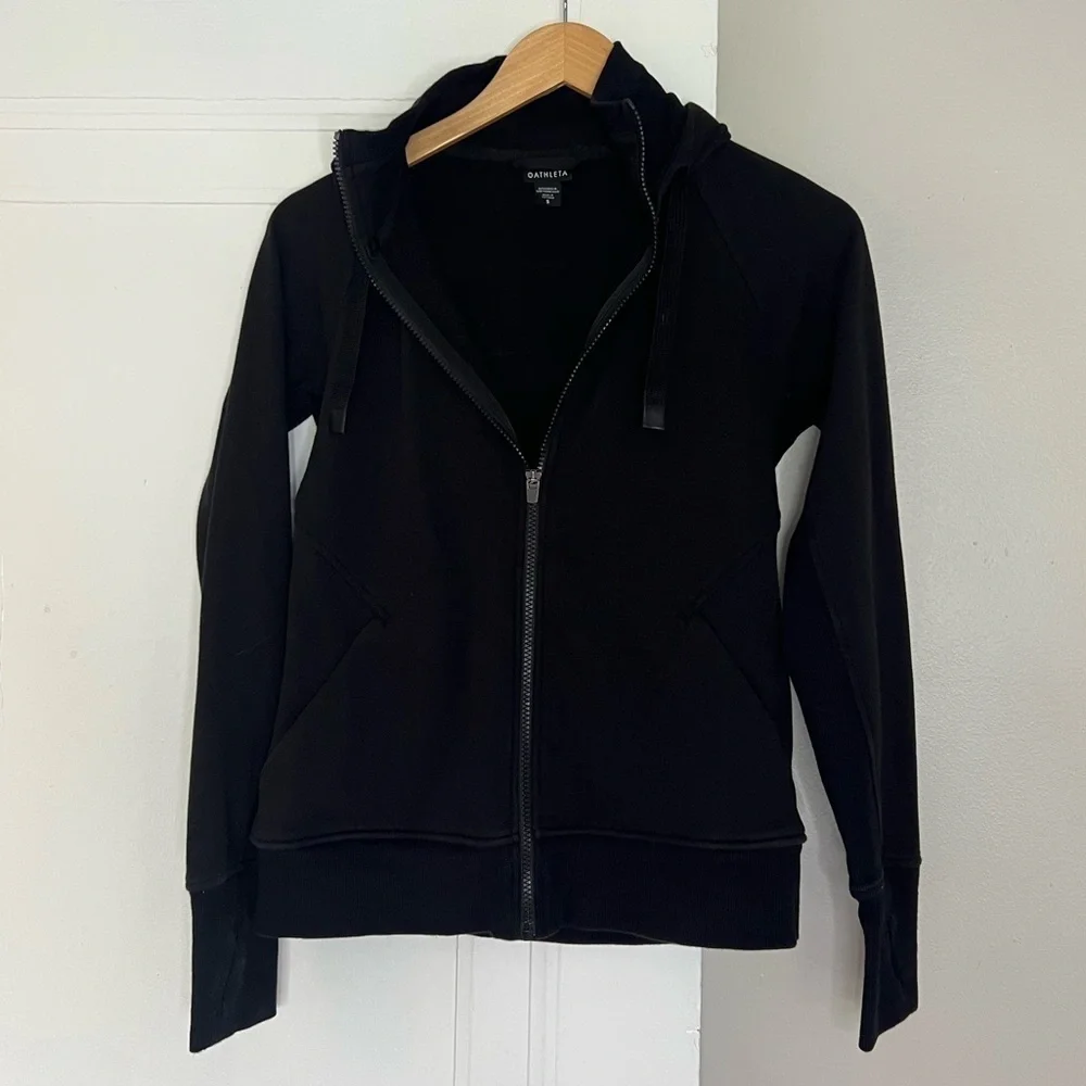Athleta triumph hoodie